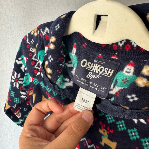 Osh Kosh B’Gosh Holiday Christmas 1/4 Zip Fleece Pullover Sweater / 18Months - Picture 3 of 3